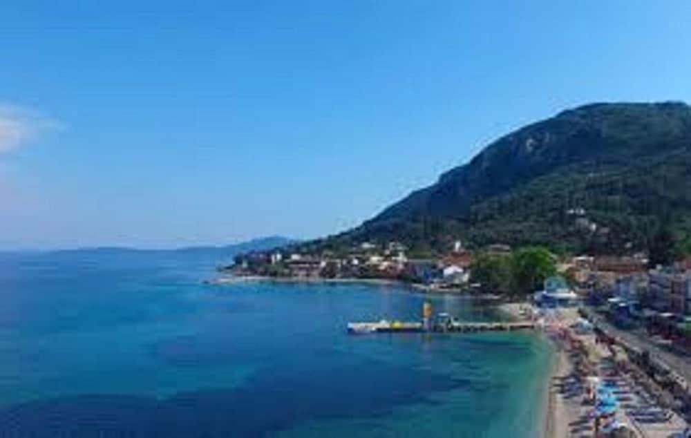 Kerkyra Beach Hotel & Apartments Benitses  Ngoại thất bức ảnh