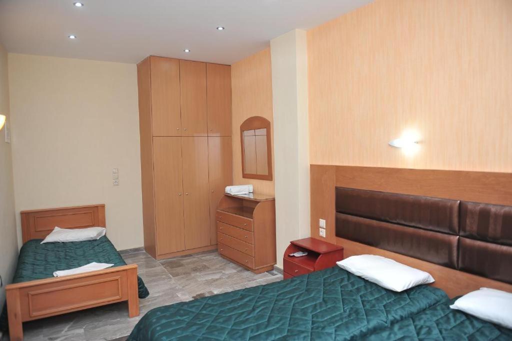 Kerkyra Beach Hotel & Apartments Benitses  Ngoại thất bức ảnh