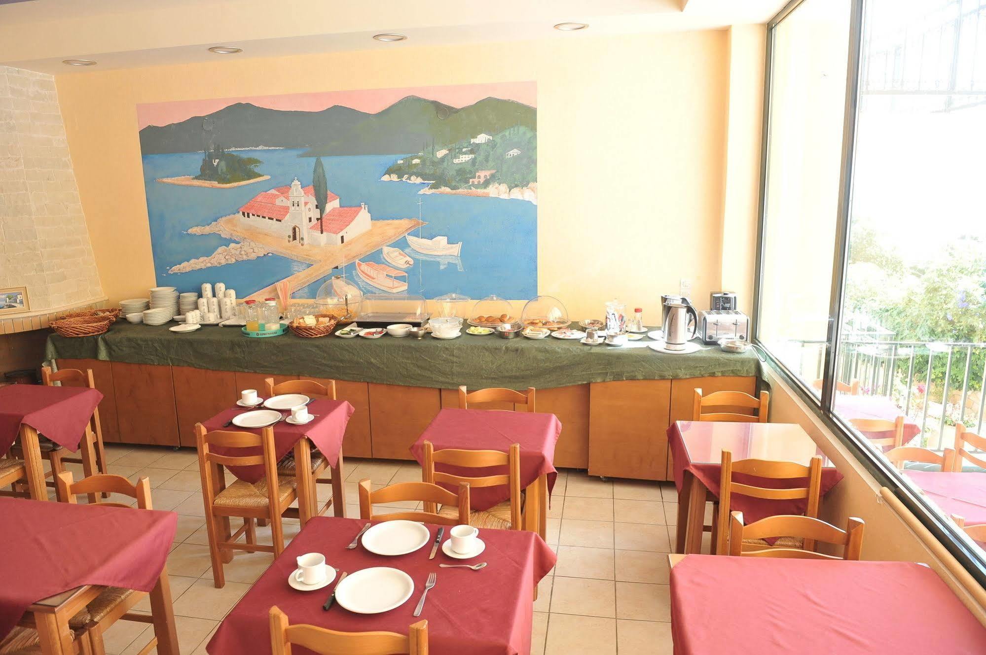 Kerkyra Beach Hotel & Apartments Benitses  Ngoại thất bức ảnh